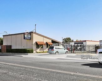 Photo 4 of Freeport Self Storage - 1476 Blair Avenue, Sacramento, CA