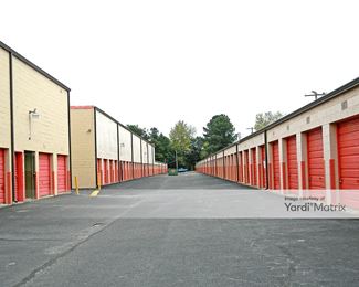 Photo 3 of ATL Storage - 2479 Sullivan Road, College Park, GA