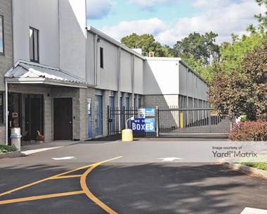 Storage Units for Rent available at 360 Central Avenue, Clark, NJ 07066