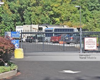Photo 5 of Access Self Storage - 360 Central Avenue, Clark, NJ