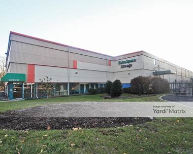 Storage Units for Rent available at 100 Micik Lane, Mahwah, NJ 07430