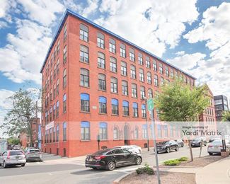 Photo 3 of CubeSmart Self Storage - 404 Grand Street, Paterson, NJ