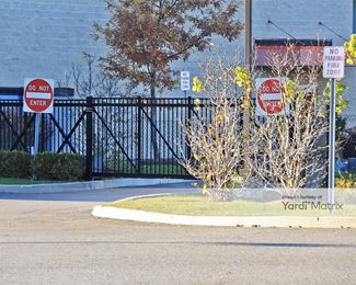 Photo 4 of Access Self Storage - 574 Commerce Street, Franklin Lakes, NJ