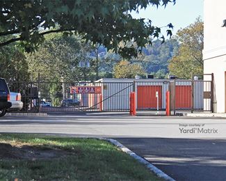 Photo 2 of Public Storage - 1062 US Highway 22, Mountainside, NJ