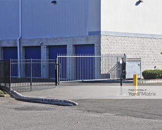Photo 3 of Columbia Self Storage - 2378 Hamburg Turnpike, Wayne, NJ