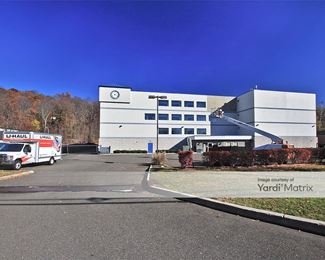 Photo 4 of Columbia Self Storage - 2378 Hamburg Turnpike, Wayne, NJ