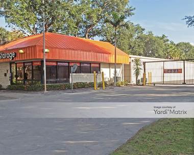 Storage Units for Rent available at 6351 Lake Worth Road, Greenacres, FL 33463