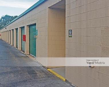 Storage Units for Rent available at 5580 Okeechobee Blvd, West Palm Beach, FL 33417