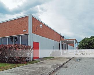 Photo 4 of Storage Rentals of America - 1177 West Blue Heron Blvd, Riviera Beach, FL