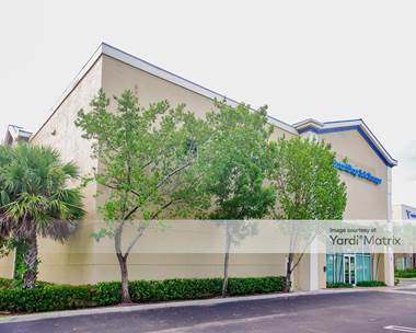 Storage Units for Rent available at 1341 State Road 7, Wellington, FL 33414