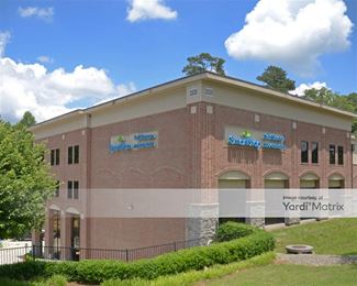Photo 2 of Extra Space Storage - 2035 Powers Ferry Road SE, Marietta, GA