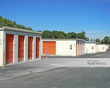 Storage Units for Rent available at 5979 Old Dixie Hwy, Forest Park, GA 30297