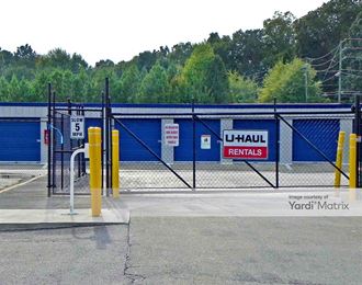 Photo 3 of SecurCare Self Storage - 279 Butterworth Road, Canton, GA