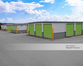 Photo 2 of Extra Space Storage - 1461 Hudson Bridge Road, Stockbridge, GA