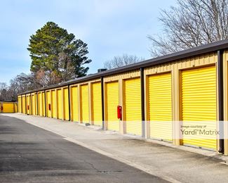 Photo 2 of Extra Space Storage - 3585 Hutchinson Road, Cumming, GA