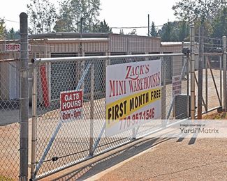 Photo 2 of 10 Federal Self Storage - 4418 Highway 42, Locust Grove, GA