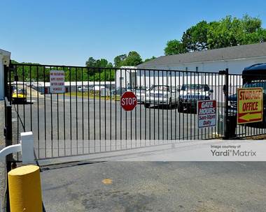 Storage Units for Rent available at 4755 Canton Road, Marietta, GA 30066