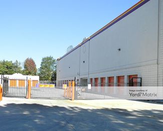 Photo 4 of Public Storage - 8773 Dunwoody Place, Sandy Springs, GA