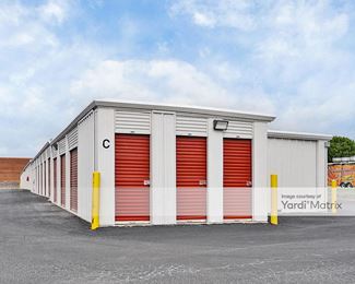 Photo 2 of StorageMart - 1663 Horal Drive, San Antonio, TX