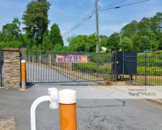 Photo 4 of Public Storage - 680 Piedmont Road, Marietta, GA