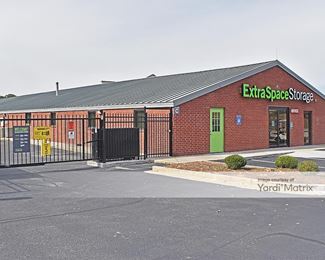 Photo 2 of Extra Space Storage - 530 Athens Hwy, Loganville, GA