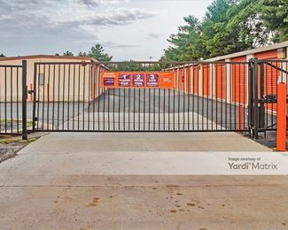 Photo 2 of Public Storage - 7807 Marlboro Pike, Forestville, MD