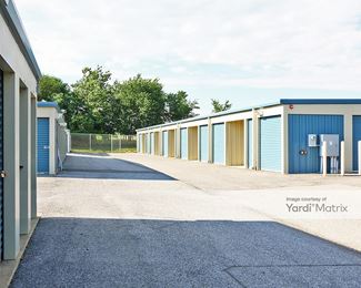 Photo 4 of Self Storage Plus - 2 North La Plata Court, La Plata, MD