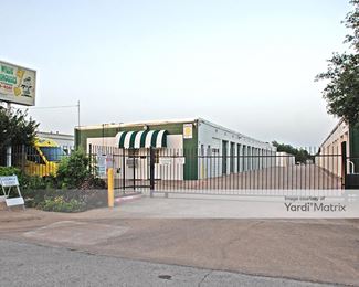 Photo 4 of Wee Willie Warehouses - 510 North Bowser Road, Richardson, TX
