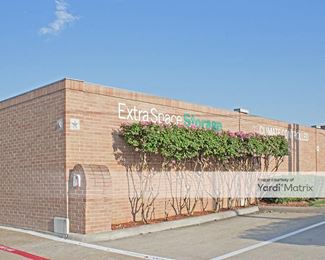 Photo 2 of Extra Space Storage - 18530 Dallas Pkwy, Dallas, TX