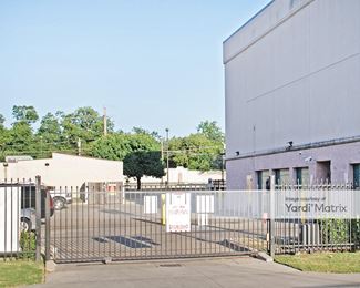 Photo 4 of Extra Space Storage - 4920 Mckinney Avenue, Dallas, TX