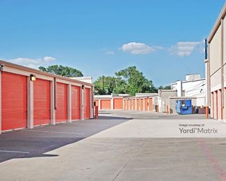 Photo 3 of Public Storage - 2420 North Haskell Avenue, Dallas, TX