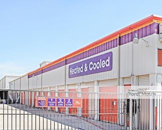 Photo 3 of Public Storage - 3550 West Mockingbird Lane, Dallas, TX