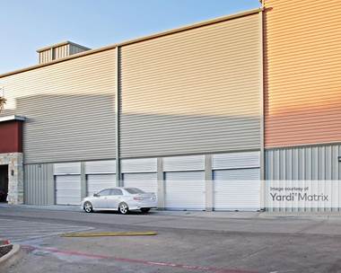Storage Units for Rent available at 4721 Ross Avenue, Dallas, TX 75204
