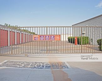 Photo 2 of Public Storage - 3750 Marsh Lane, Carrollton, TX