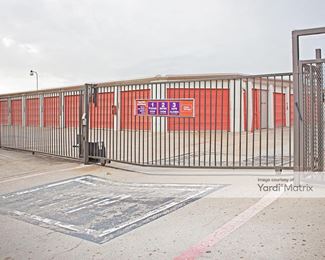 Photo 2 of Public Storage - 2715 Realty Drive, Carrollton, TX