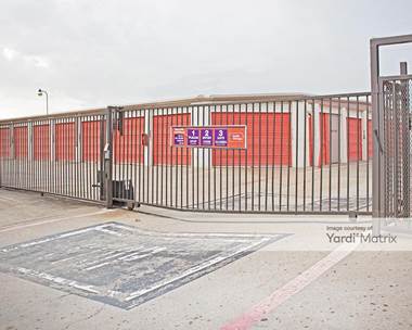 Storage Units for Rent available at 2715 Realty Drive, Carrollton, TX 75006