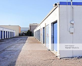 Photo 4 of Extra Space Storage - 9801 Brockbank Drive, Dallas, TX