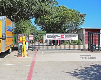 Photo 3 of Access Storage - 8047 Ferguson Road, Dallas, TX
