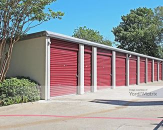 Photo 4 of Access Storage - 8047 Ferguson Road, Dallas, TX