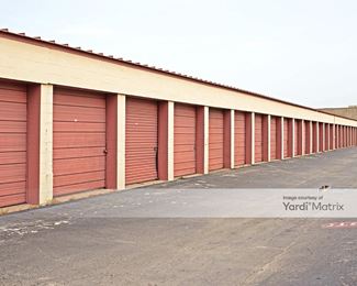 Photo 4 of A Mini Self Storage - 2000 Country Club Drive, Carrollton, TX