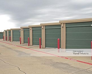 Photo 4 of Securlock Storage Centers - 4316 Main Street, The Colony, TX