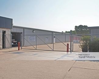 Photo 4 of Forest Creek Mini Storage - 1901 Red Bud Lane, Round Rock, TX
