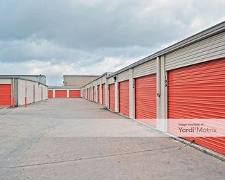 Photo 3 of Public Storage - 4202 Santiago Street, Austin, TX
