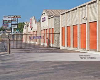 Photo 2 of Public Storage - 10001 North Interstate Highway 35, Austin, TX