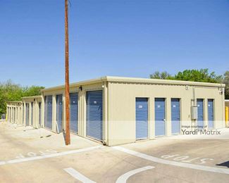 Photo 2 of Extra Space Storage - 11712 North Lamar Blvd, Austin, TX