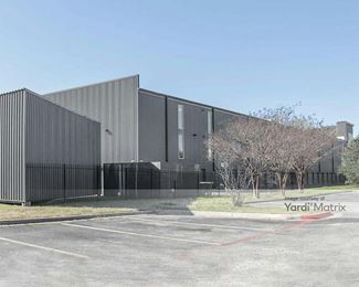 Photo 2 of RightSpace Storage - 9507 Manchaca Road, Austin, TX