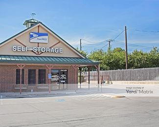Photo 2 of Rufe Snow Depot Self Storage - 6707 Rufe Snow Drive, Watauga, TX
