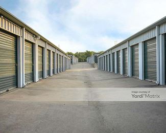 Photo 2 of SecurCare Self Storage - 1648 Ric Williamson Memorial Hwy, Weatherford, TX