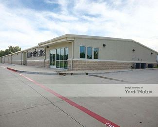 Photo 3 of SecurCare Self Storage - 1648 Ric Williamson Memorial Hwy, Weatherford, TX