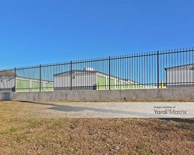 Storage Units for Rent available at 1925 South Bowie Drive, Weatherford, TX 76086